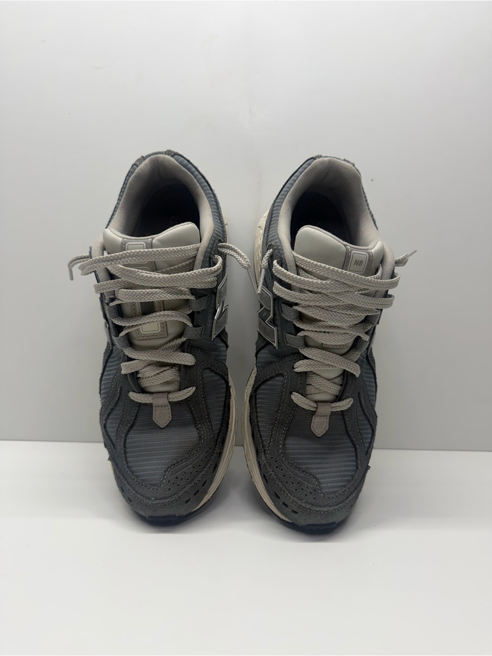 New Balance 1906R Titanium Size 10  M1906RV
